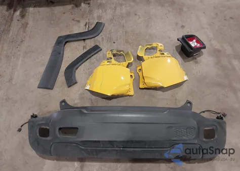 2023 Jeep Renegade Trailhawk 4X4 из США, поврежденный, VIN ZACNJDC13PPP55448